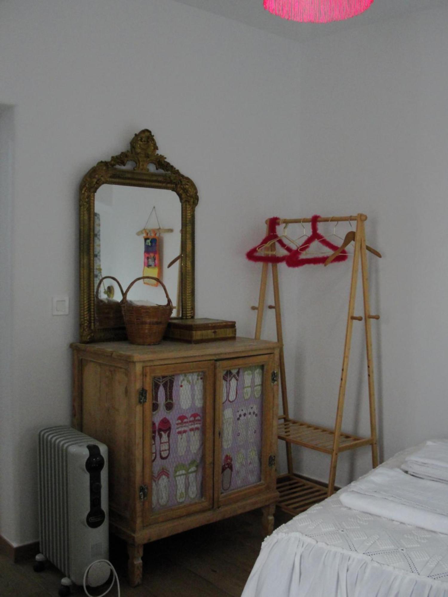 Apartamento Turistico La Choza Jerez De Los Caballeros Exterior photo